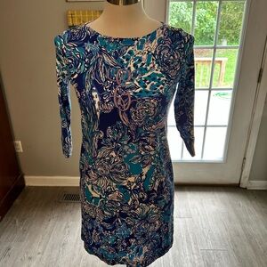 Llly Pulitzer XL E initial monogrammed dress